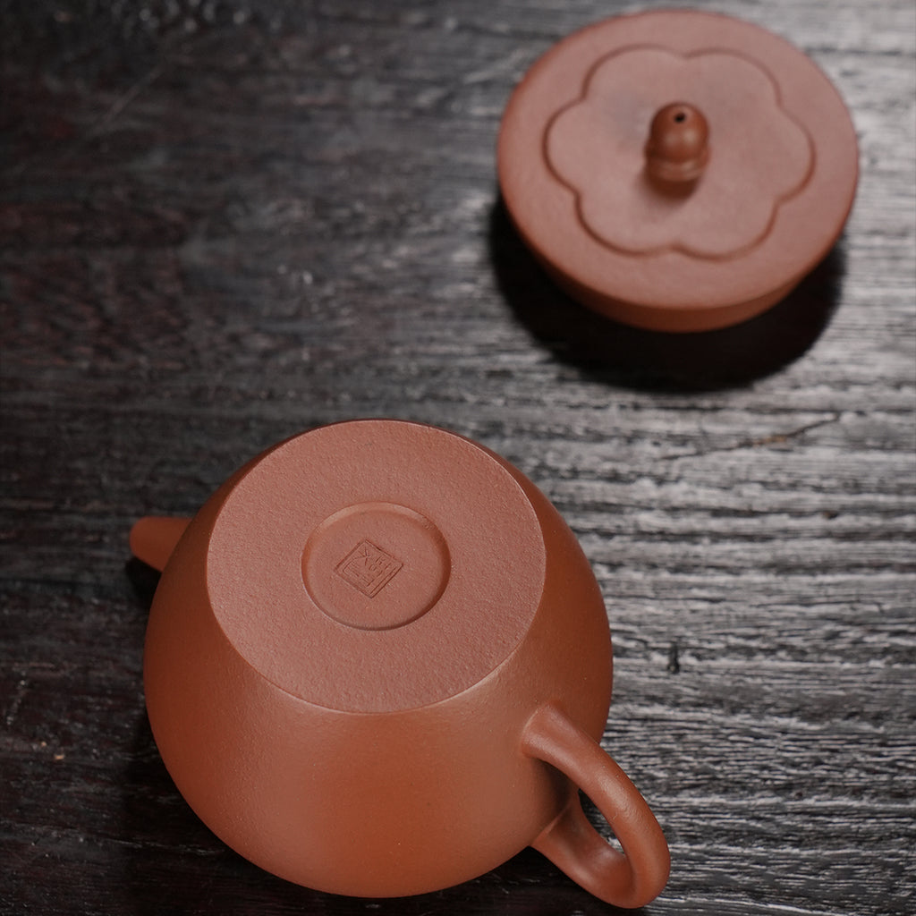 Red Clay Begonia Palace Lantern Teapot 120cc Yixing Teapot