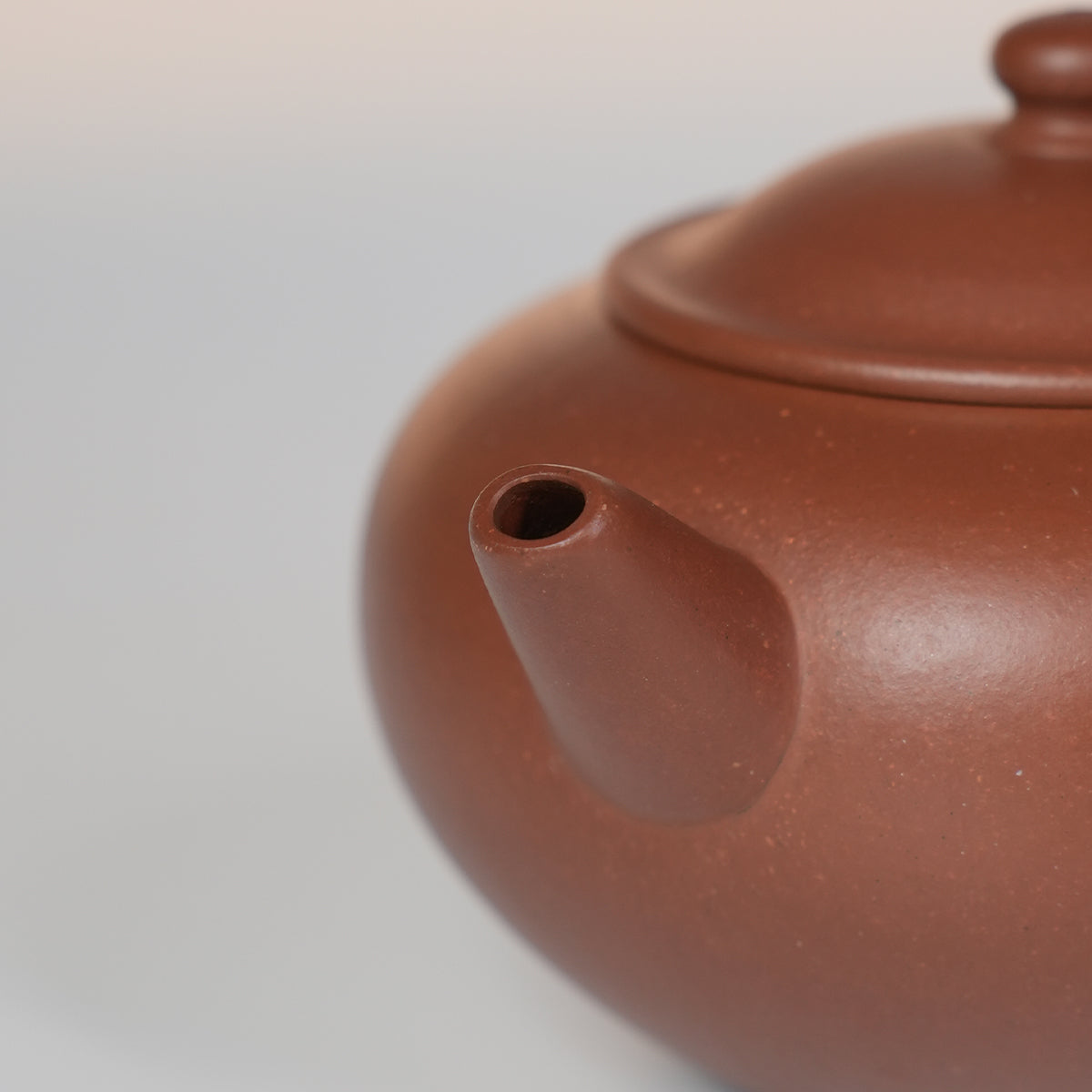 Xiaohongni Cinnabar Clay Bianzhu Teapot 150cc Yixing Teapot