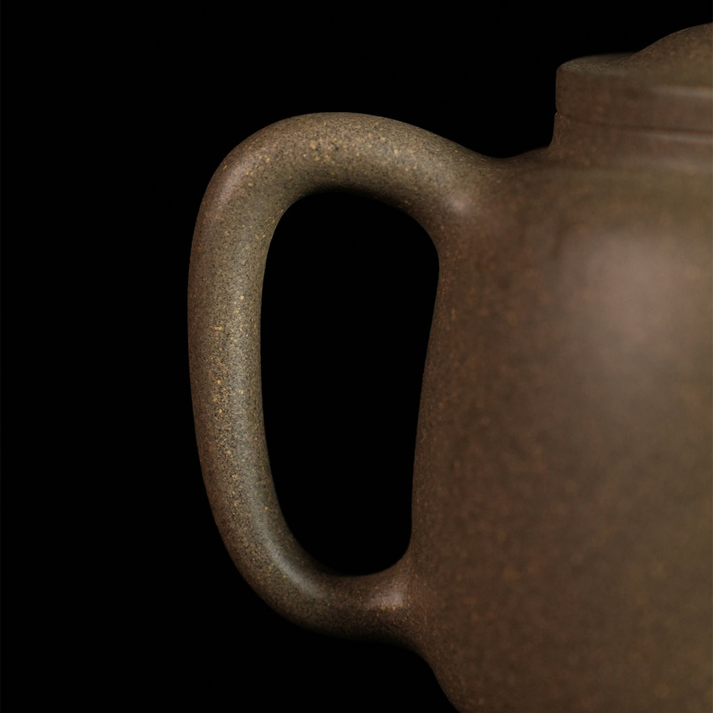 Qingduan Cinnabar Clay Molin Teapot 130cc Yixing Teapot