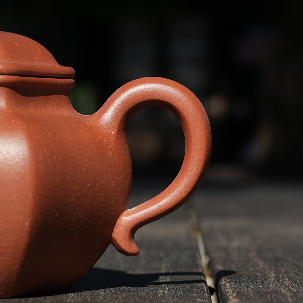Jiangpo Ni Liufang Lianzi Teapot 240cc Yixing Teapot