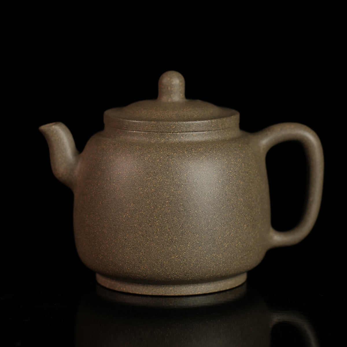 Qingduan Cinnabar Clay Molin Teapot 130cc Yixing Teapot