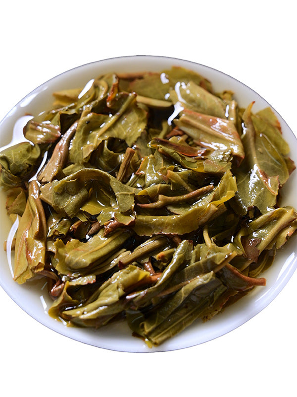 Certified Organic Yunnan Raw Pu-erh Tea Cake