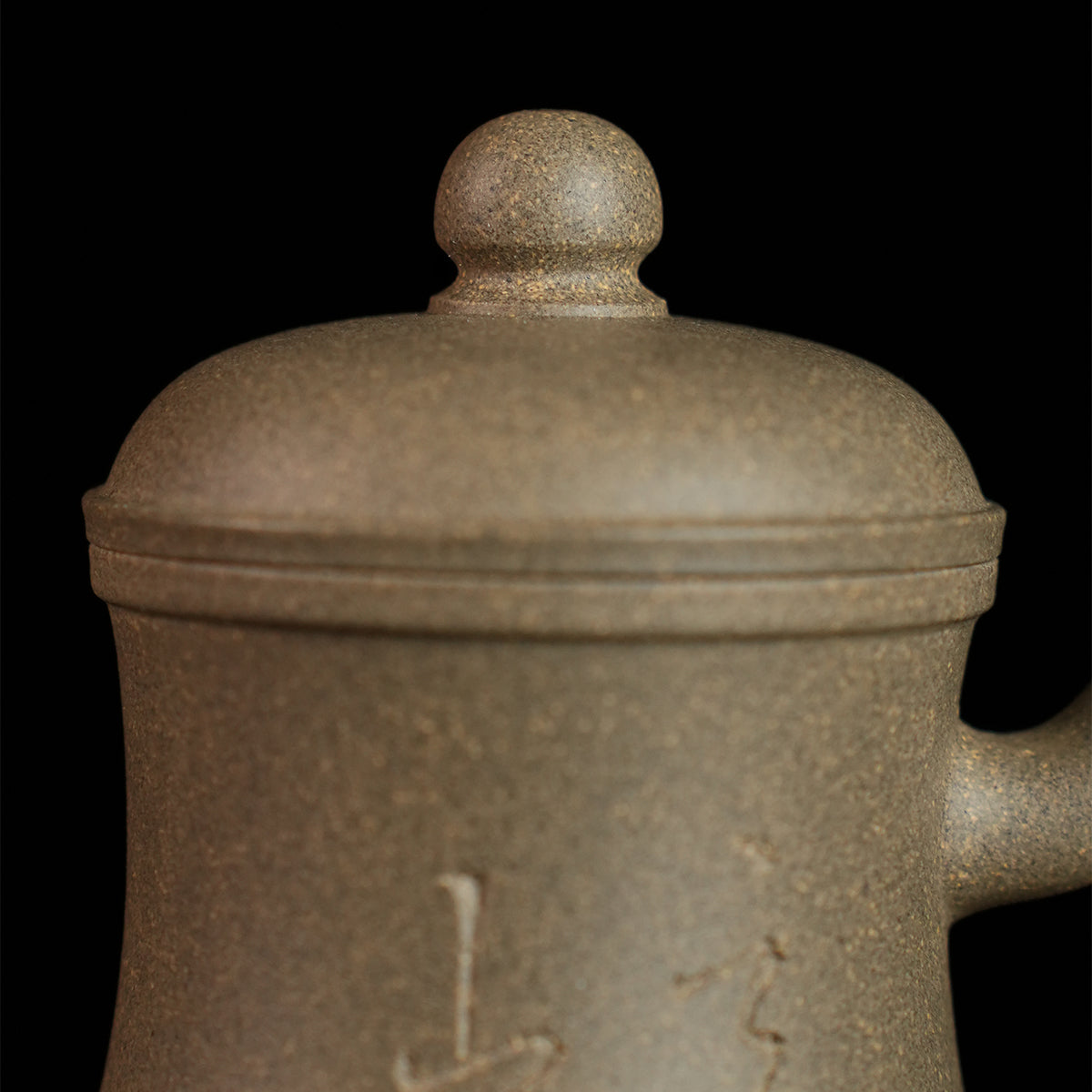 Qingduan Cinnabar Clay Yongqing Gongdeng Teapot 130cc Yixing Teapot