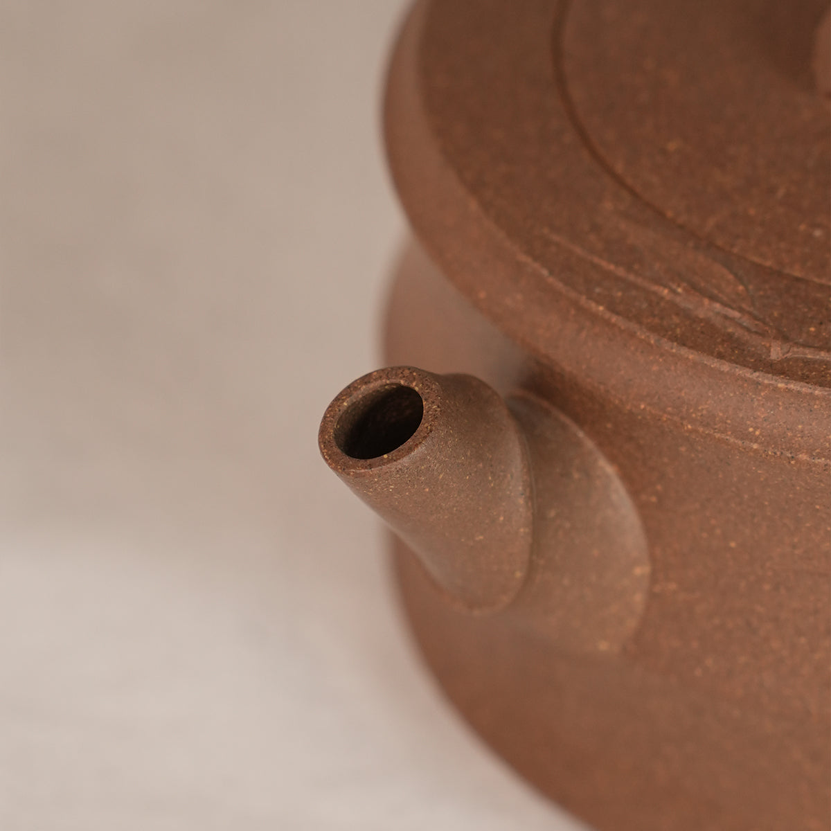 Qingduan Cinnabar Clay Wenzhu Teapot 230cc Yixing Teapot