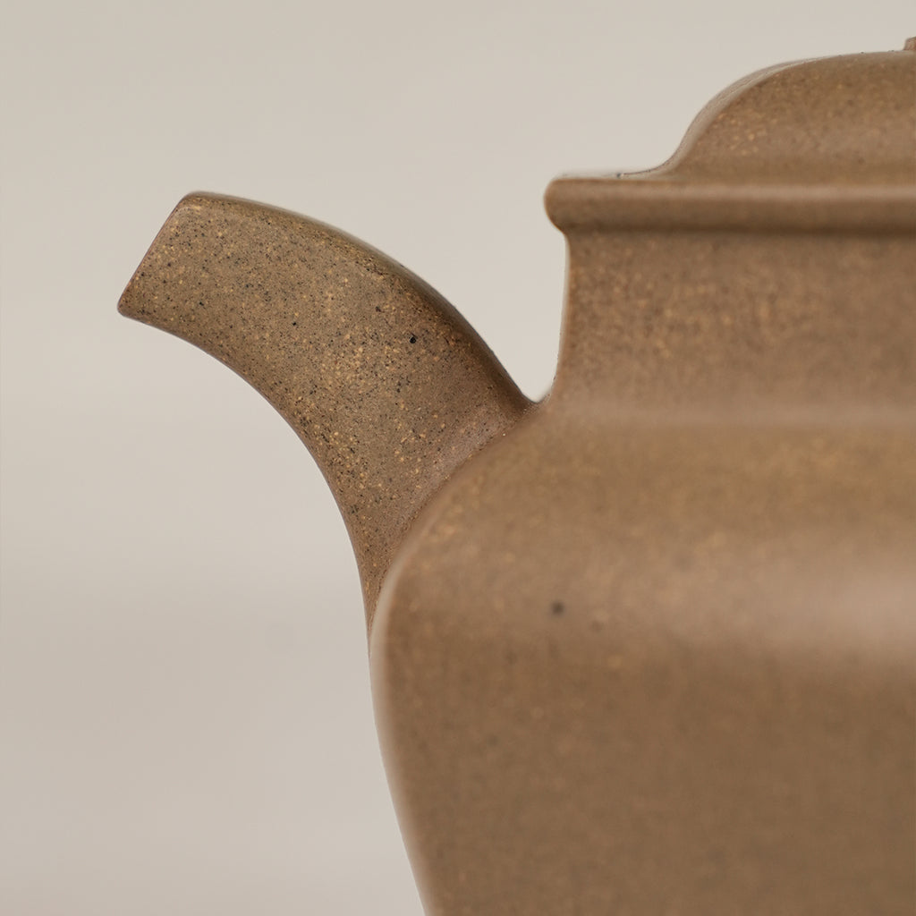 Qingduan Cinnabar Clay  Liuru Teapot 320cc Yixing Teapot