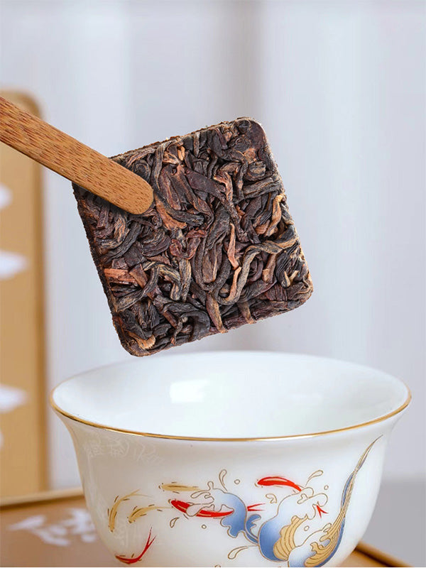 Certified Organic Black Tea Mini Cake