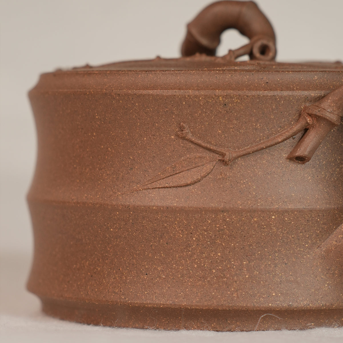 Qingduan Cinnabar Clay Wenzhu Teapot 230cc Yixing Teapot