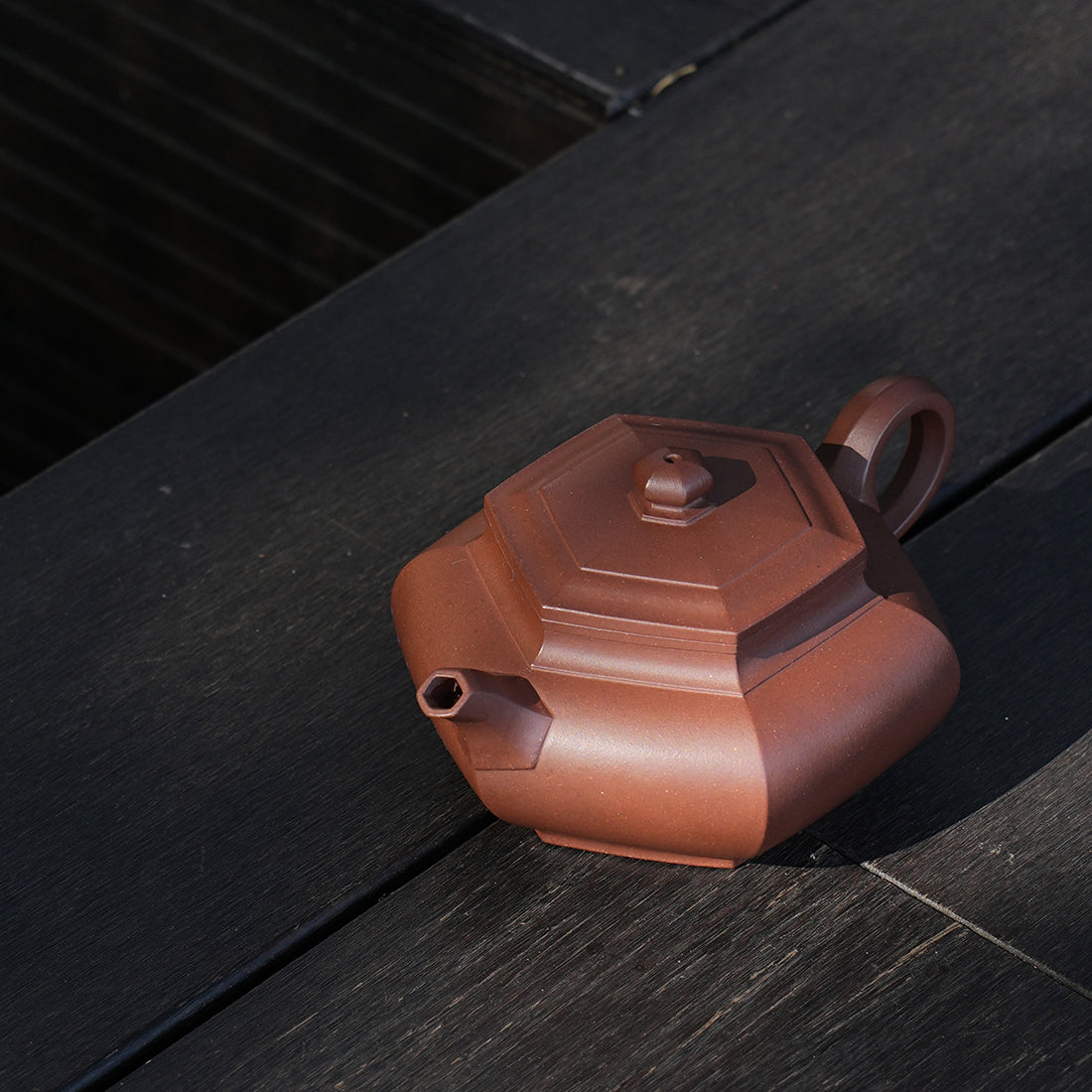 Cinnabar Clay Zhou Dabin Liufang Teapot 250cc Yixing Teapot