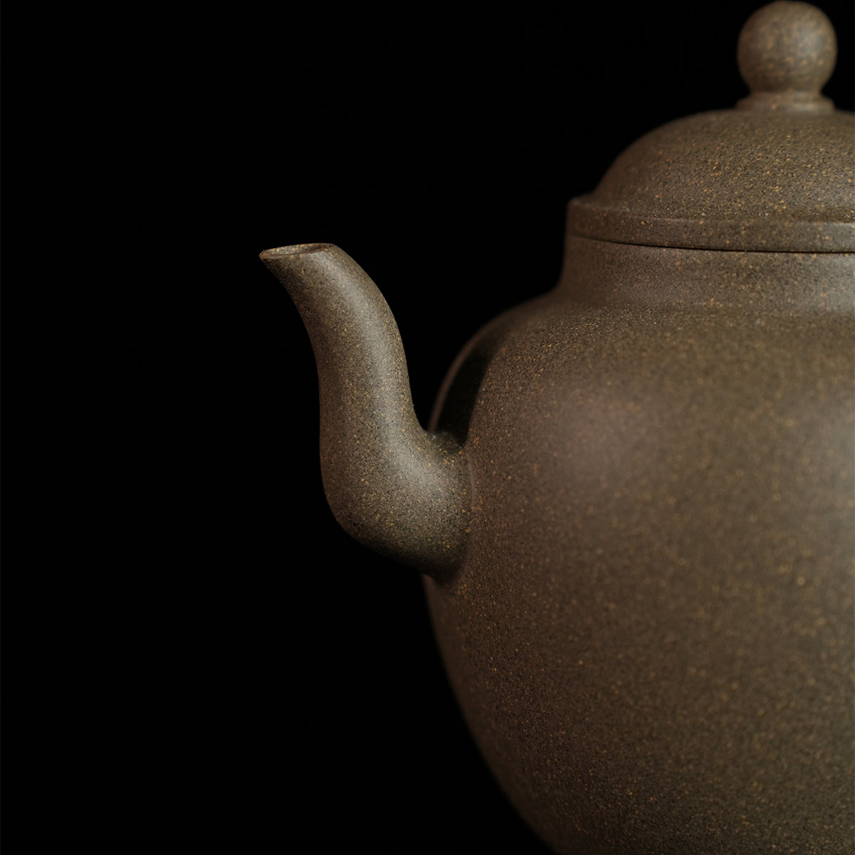 Qingduan Cinnabar Clay Gongdeng Teapot 130cc Yixing Teapot