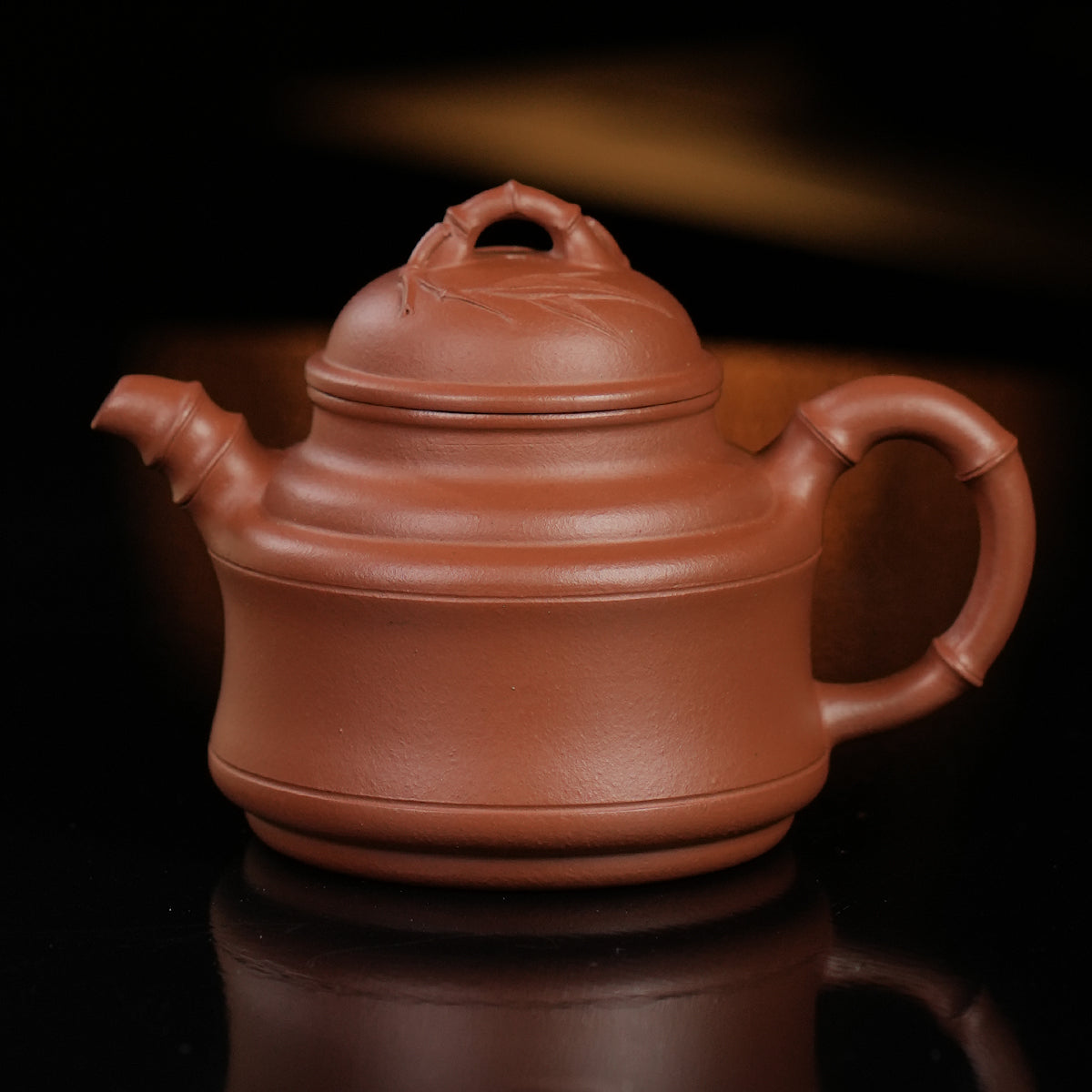Cinnabar Clay Bamboo-Tripod Teapot  110cc Yixing Teapot