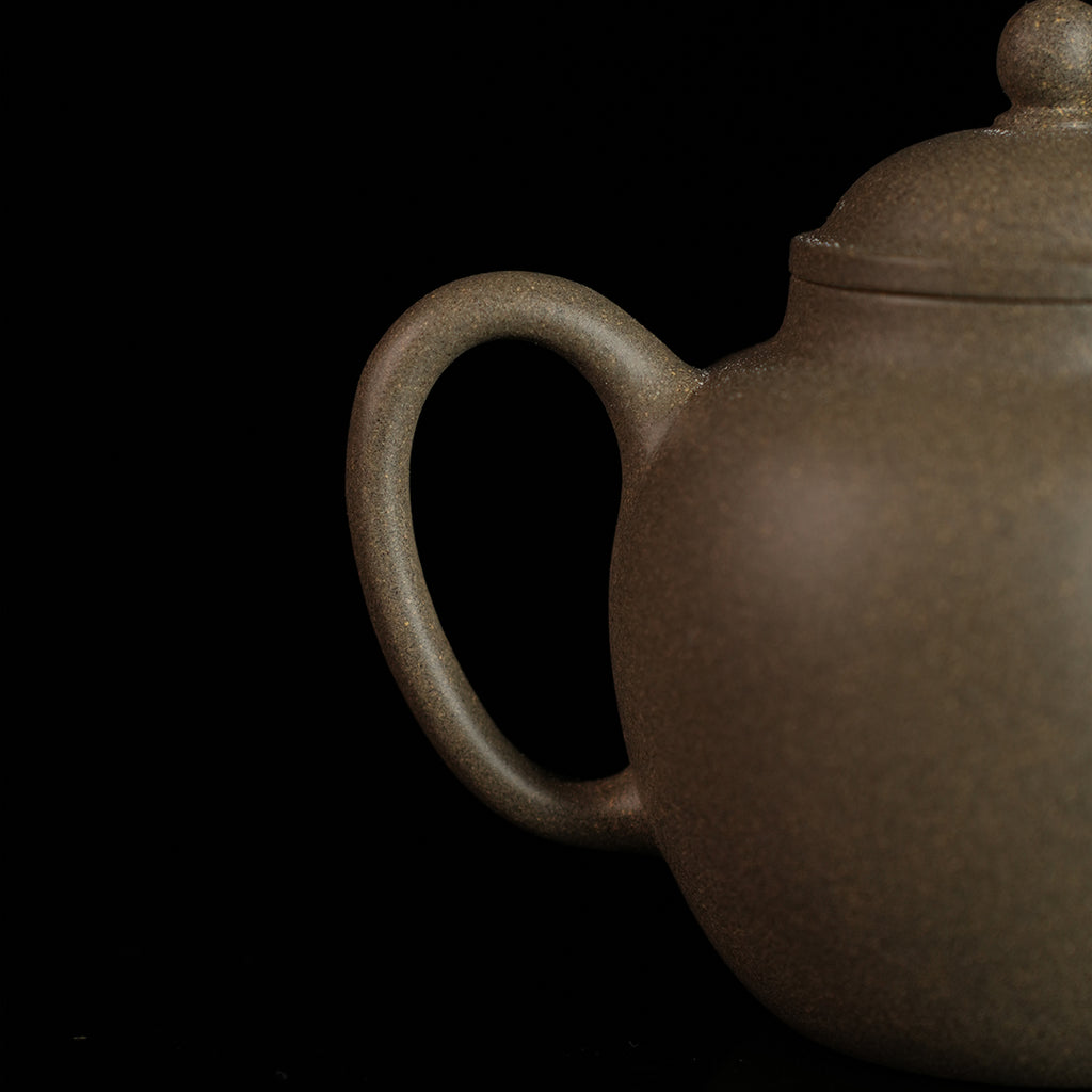 Qingduan Cinnabar Clay Gongdeng Teapot 130cc Yixing Teapot