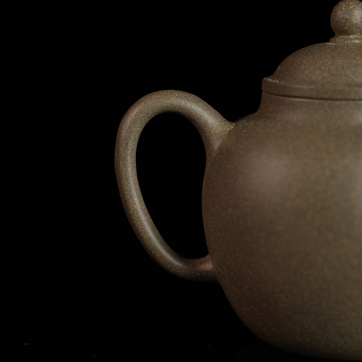Qingduan Cinnabar Clay Gongdeng Teapot 130cc Yixing Teapot