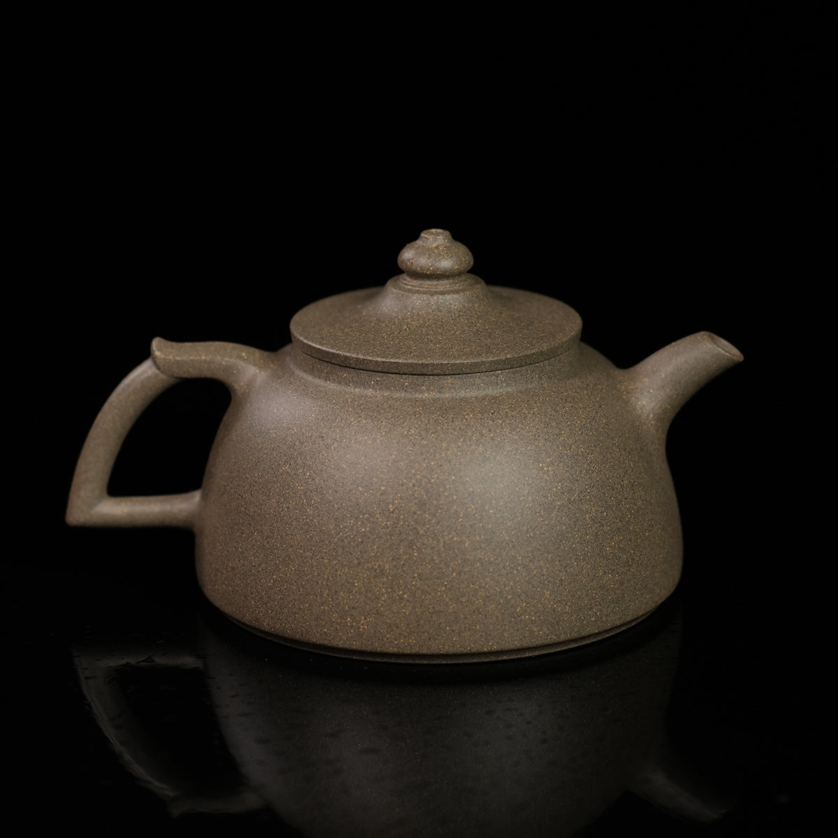 Qingduan Cinnabar Clay Limao  Teapot 130cc Yixing Teapot